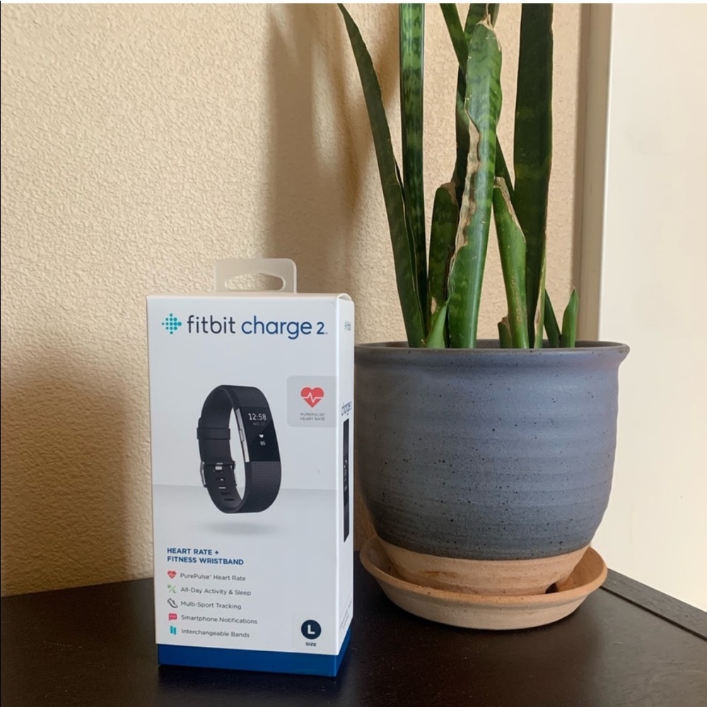 Unopened brand new fitbit charge 2 -large band